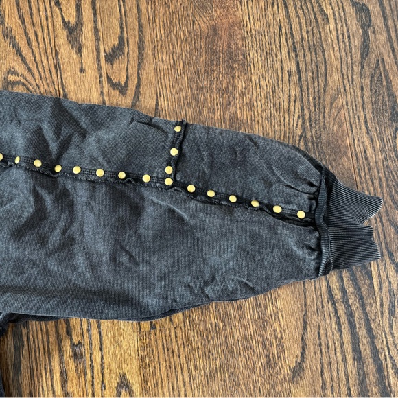 EUC We The Free Star-Studded Pullover! - Picture 6 of 10